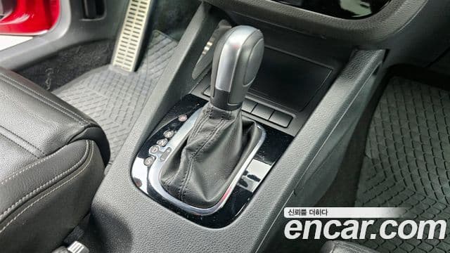 Volkswagen 시로코 2.0 TDI R-Line, 2013 9