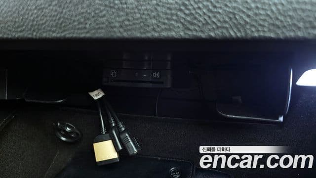 Volkswagen 시로코 2.0 TDI R-Line, 2013 19