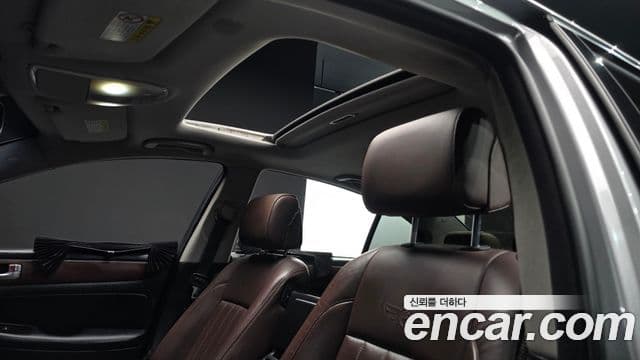 Hyundai Genesis VIP팩, 2012 17