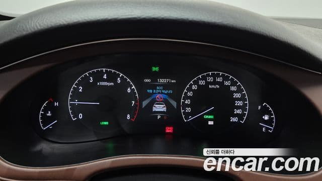 Hyundai Genesis VIP팩, 2012 8