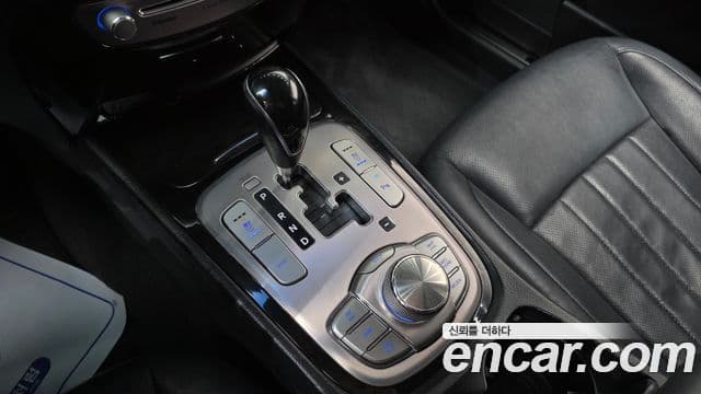 Hyundai Genesis VIP팩, 2012 9
