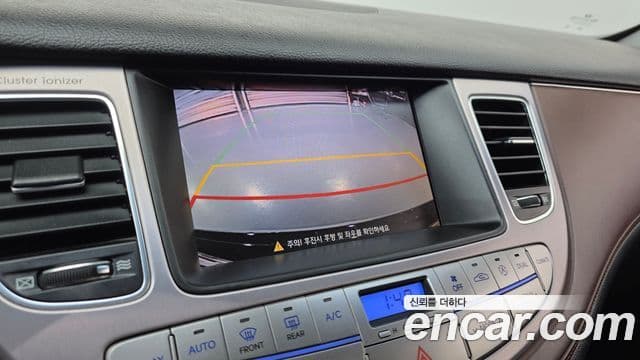 Hyundai Genesis VIP팩, 2012 15