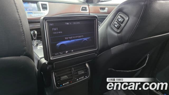 Hyundai Genesis VIP팩, 2012 18