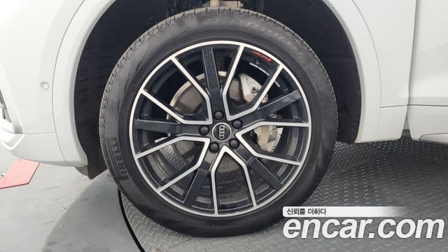 Audi Q5 (FY) 40 TDI Quattro Premium Sportback, 2023 все фото