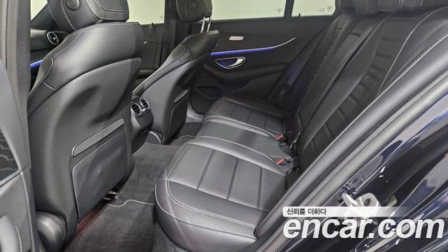 Mercedes-Benz E-класс W213 Avantgarde, 2022 10