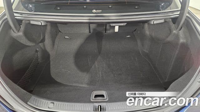 Mercedes-Benz E-класс W213 Avantgarde, 2022 11