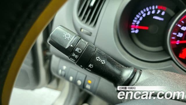 Kia Forte Eco Plus, 2011 16