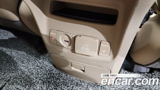 Kia All New Carnival Noblesse, 2016 19