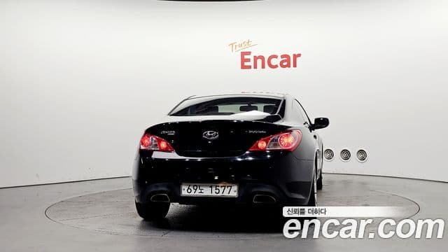 Hyundai Genesis купе 200 турбо R, 2009 4