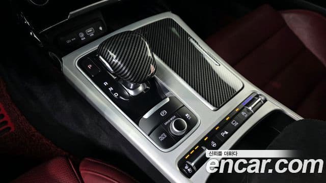 Kia 스팅어 GT, 2018 9