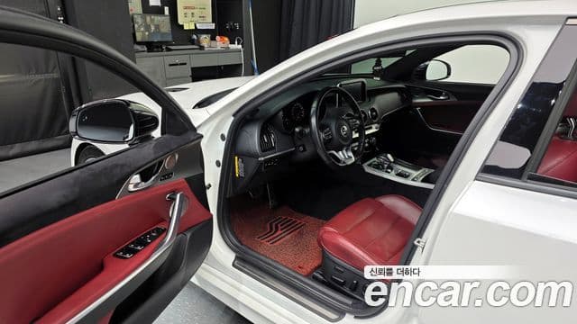 Kia 스팅어 GT, 2018 10