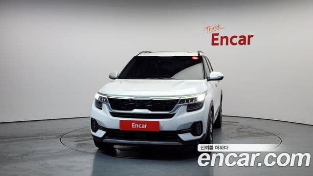 Kia Seltos Signature, 2023 3