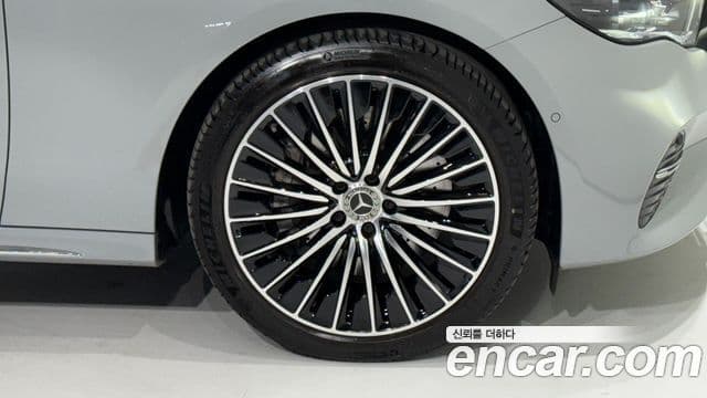 Mercedes-Benz E-класс W214 Exclusive, 2025 все фото