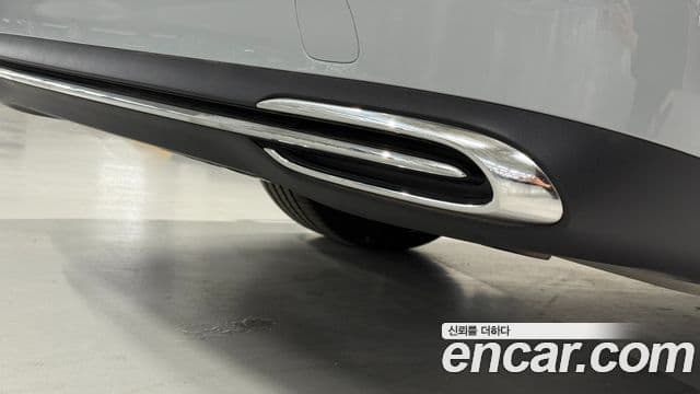 Mercedes-Benz E-класс W214 Exclusive, 2025 11