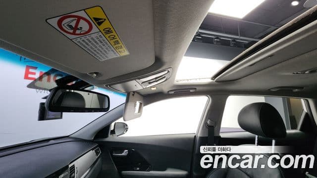 Kia Niro Noblesse, 2019 18