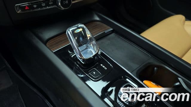 Volvo XC60 2세대 B5 Inscription, 2021 9