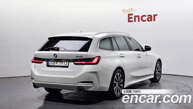 BMW 3시리즈 (G20) 320i Туринг (Touring), 2023 2