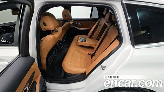 BMW 3시리즈 (G20) 320i Туринг (Touring), 2023 11
