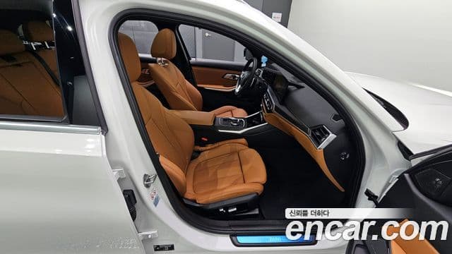 BMW 3시리즈 (G20) 320i Туринг (Touring), 2023 12