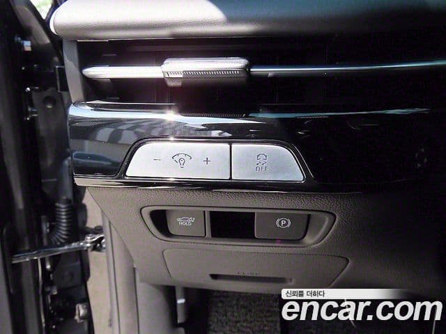 Genesis G80 (RG3) бензин 2.5 турбо AWD, 2025 13