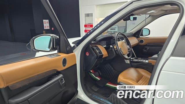 Land Rover Discovery 5 Luxury, 2018 10