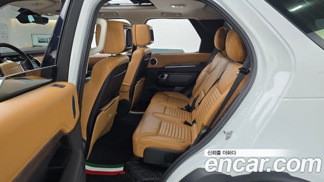 Land Rover Discovery 5 Luxury, 2018 12