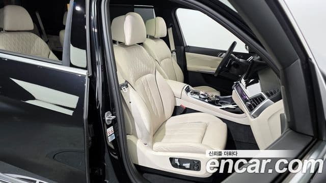 BMW X7 (G07) xDrive 40i M Sport 6인승, 2024 12