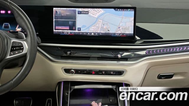 BMW X7 (G07) xDrive 40i M Sport 6인승, 2024 19