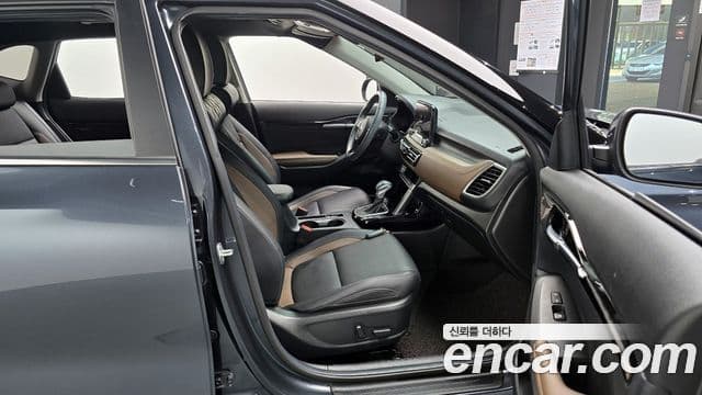 Kia Seltos Signature, 2021 10