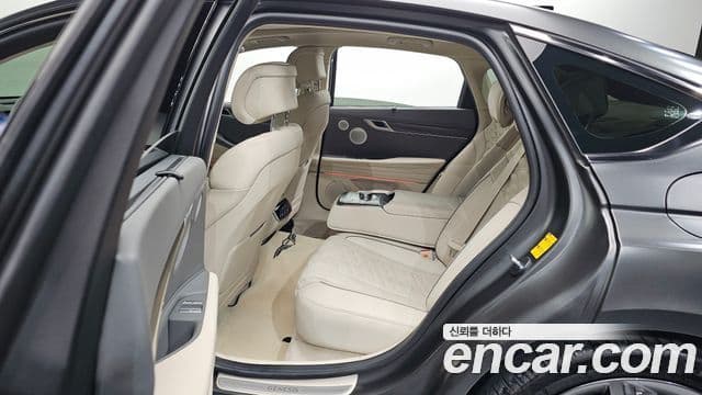 Genesis G80 (RG3) бензин 3.5 турбо AWD, 2025 11