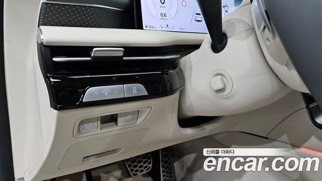 Genesis G80 (RG3) бензин 3.5 турбо AWD, 2025 14