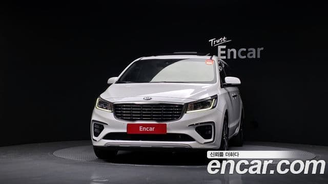 Kia The / новый New Carnival VIP, 2019 3
