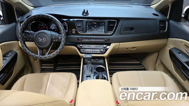 Kia The / новый New Carnival VIP, 2019 7