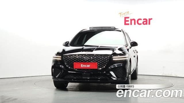 Genesis GV70, 2022 3