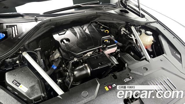 Genesis GV70, 2022 6