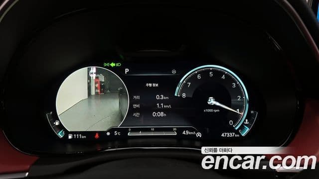 Genesis GV70, 2022 8