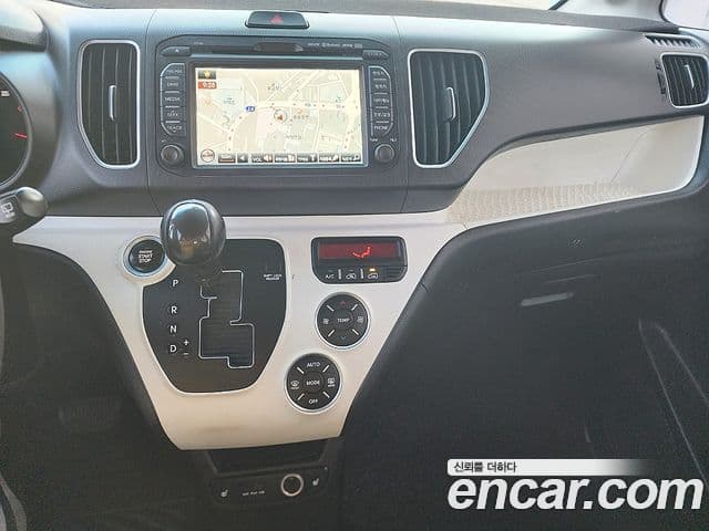 Kia Ray Prestige, 2013 8