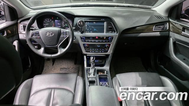 Hyundai LF Sonata 2.0 Smart, 2016 7