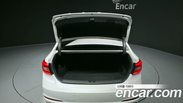 Hyundai LF Sonata 2.0 Smart, 2016 20