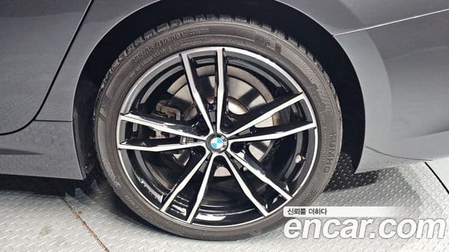 BMW 3시리즈 (G20) 330e M Sport, 2021 все фото