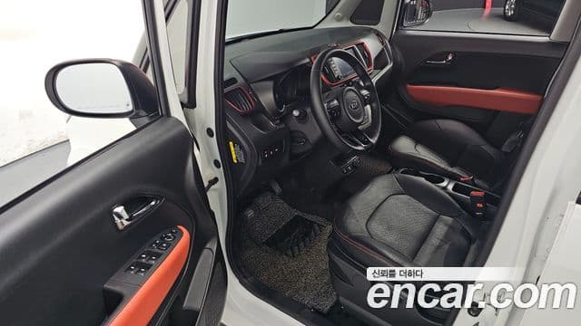 Kia The / новый New Ray Signature, 2021 11