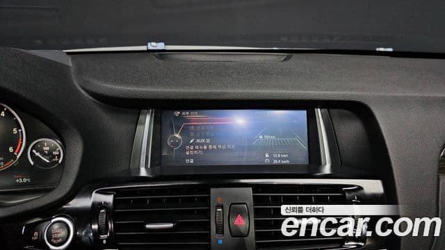 BMW X4 (F26), 2016 16