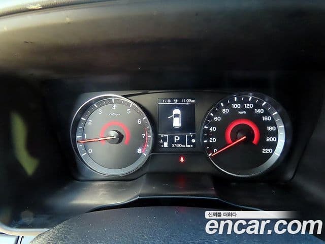 KG모빌리티(SsangYong) The / новый New Tivoli V3, 2024 9