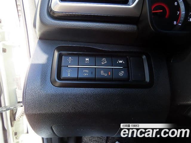 KG모빌리티(SsangYong) The / новый New Tivoli V3, 2024 12