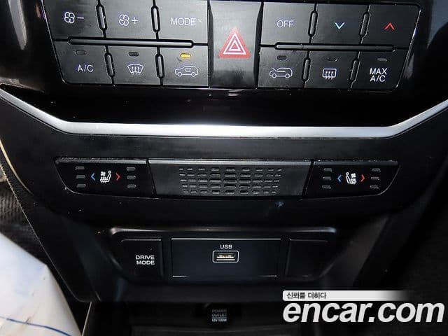 KG모빌리티(SsangYong) The / новый New Tivoli V3, 2024 13