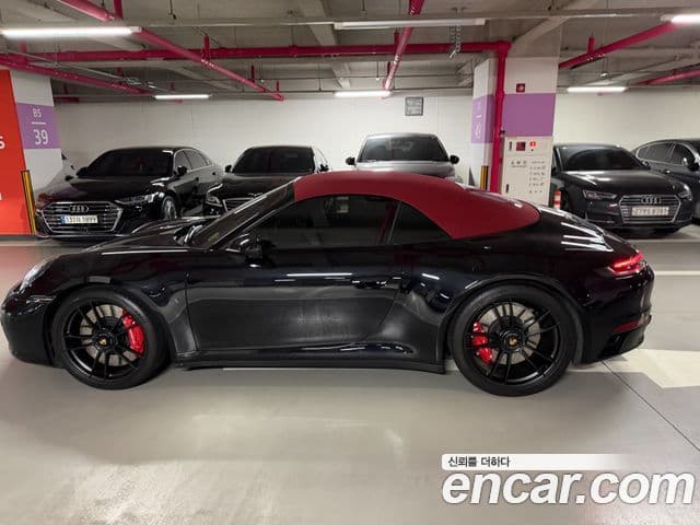Porsche 911 (992) Carrera 4 GTS кабриолет, 2023 7