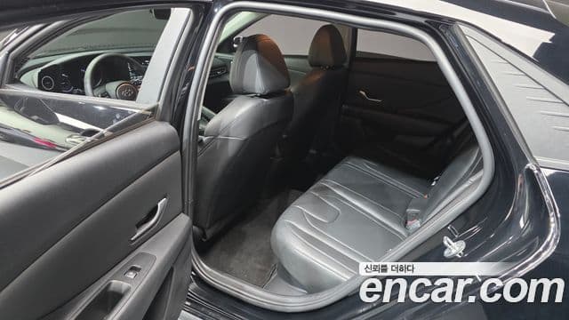 Hyundai Avante гибрид (CN7) Smart, 2023 11