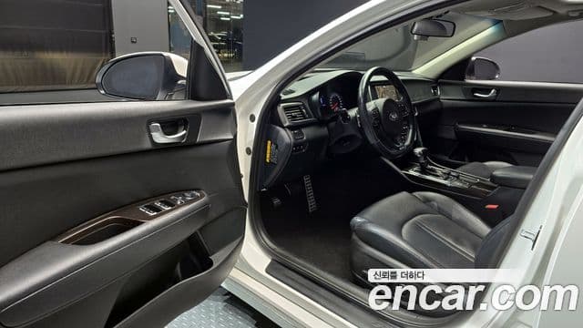 Kia K5 2세대 Prestige, 2016 11