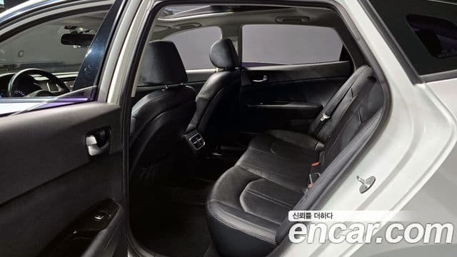 Kia K5 2세대 Prestige, 2016 13