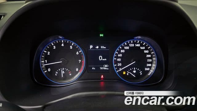 Hyundai Kona Modern Art, 2018 8